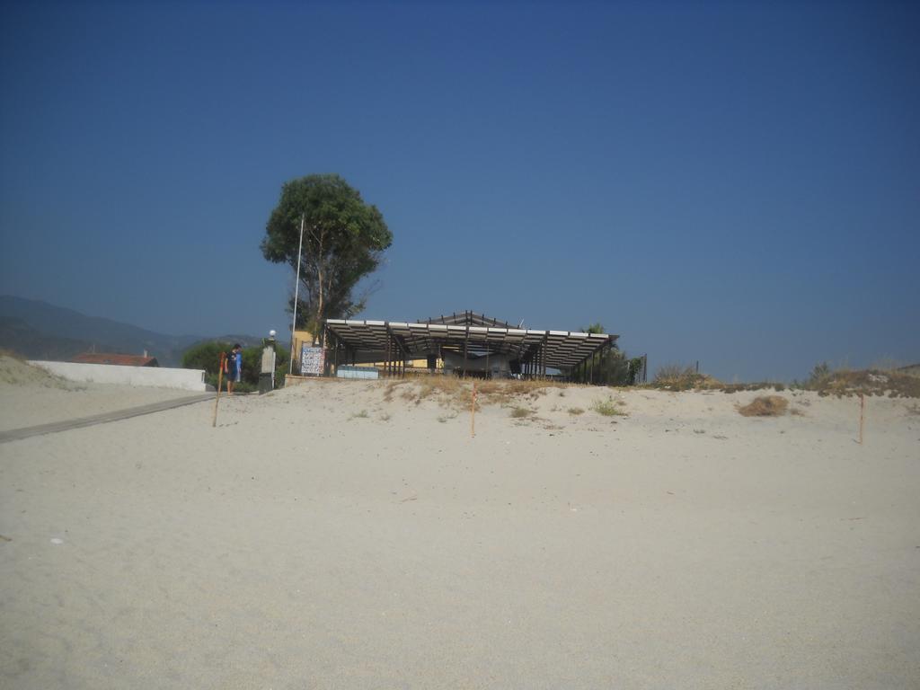 Aquamarine Residence Davoli Room photo